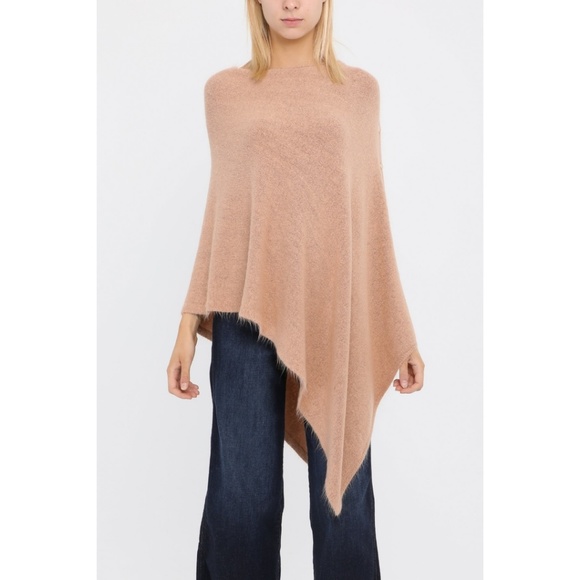 New Italy Cashmere Blend Side Button Poncho OS - Picture 2 of 8